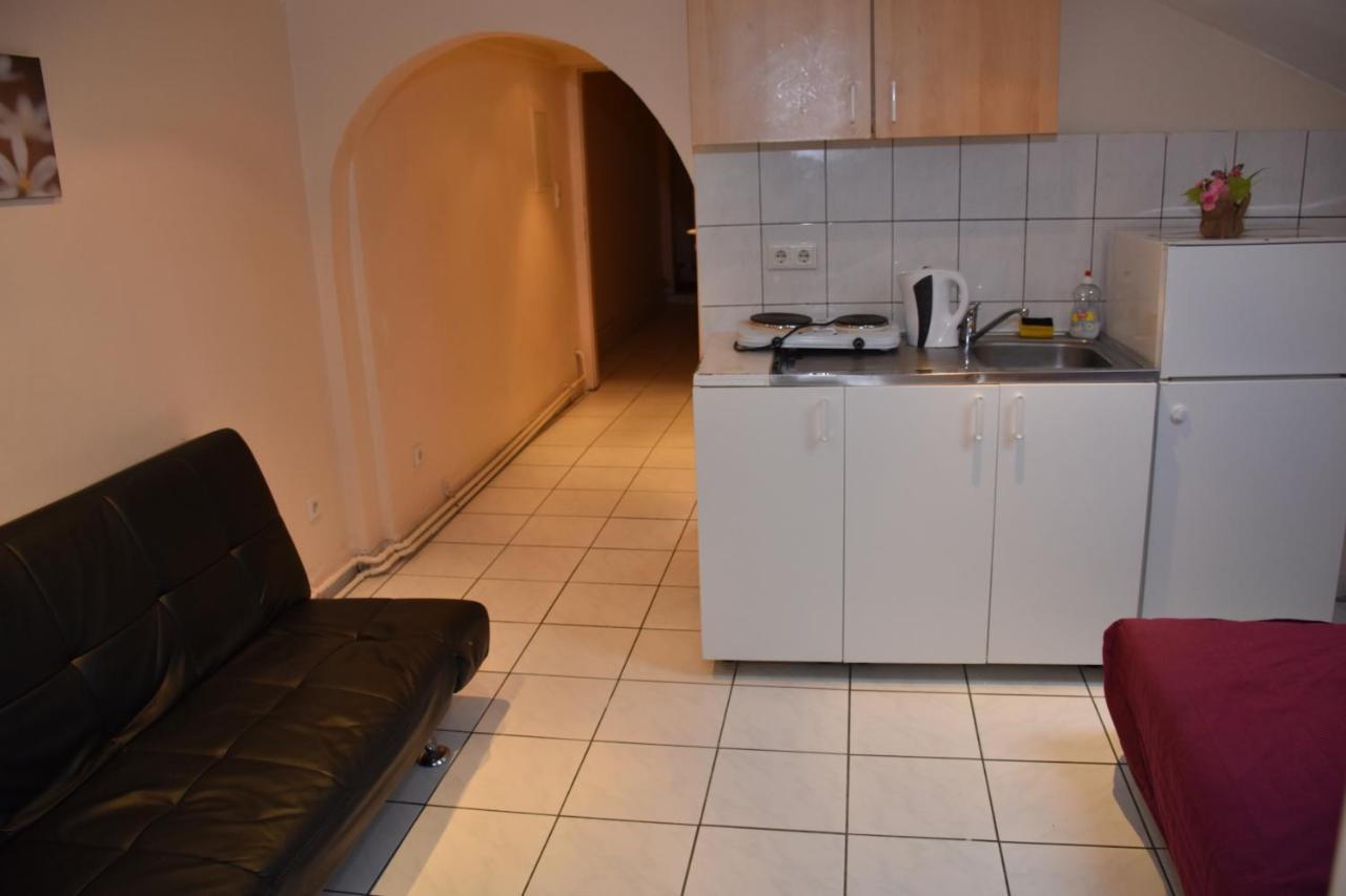 Hotel Schaum Dusseldorf Bagian luar foto