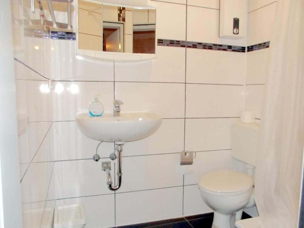 Hotel Schaum Dusseldorf Bagian luar foto